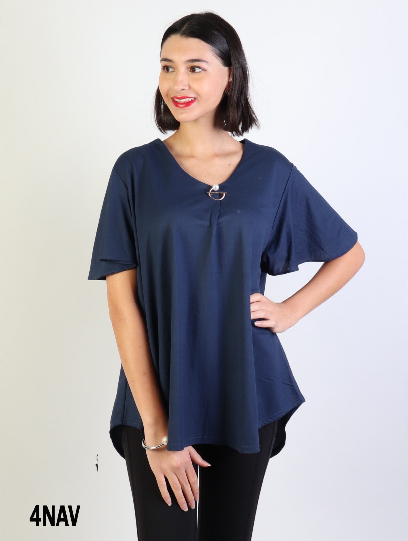 Shirt - High/Low Hem w/ Pearl Pin