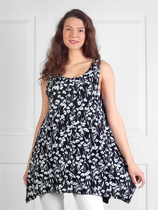 Splash Ink Print Fashion Tops W/ Coconut Buttons