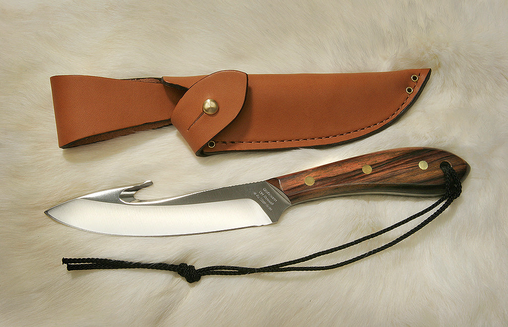 GROHMANN KNIVES - Stainless Steel, w/Guthook, Water Buffalo Horn, W4SG   $240.00