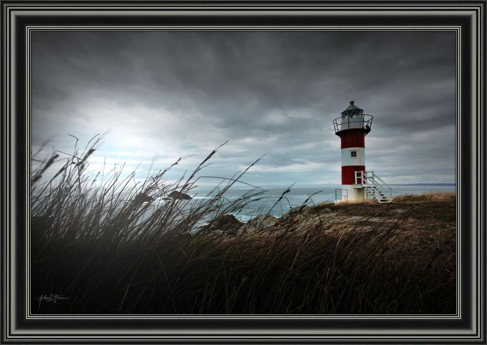 Paintings - Grass Glow Lighthouse