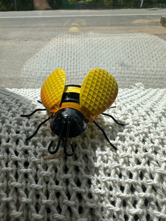 Decor - Small Metal Bee