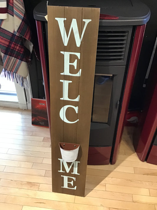 Decor - Standing Welcome Sign